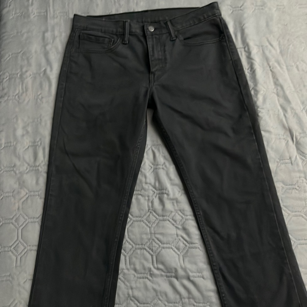 Men’s Levi jeans